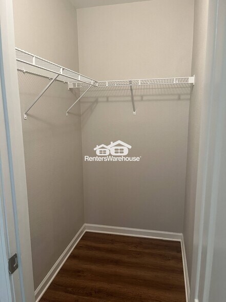 Building Photo - 4328 Houldsworth Dr