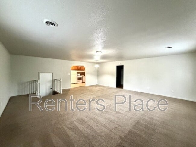 Building Photo - 6714 E Jasper St