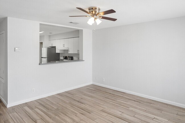 Building Photo - 300 Veterans Dr