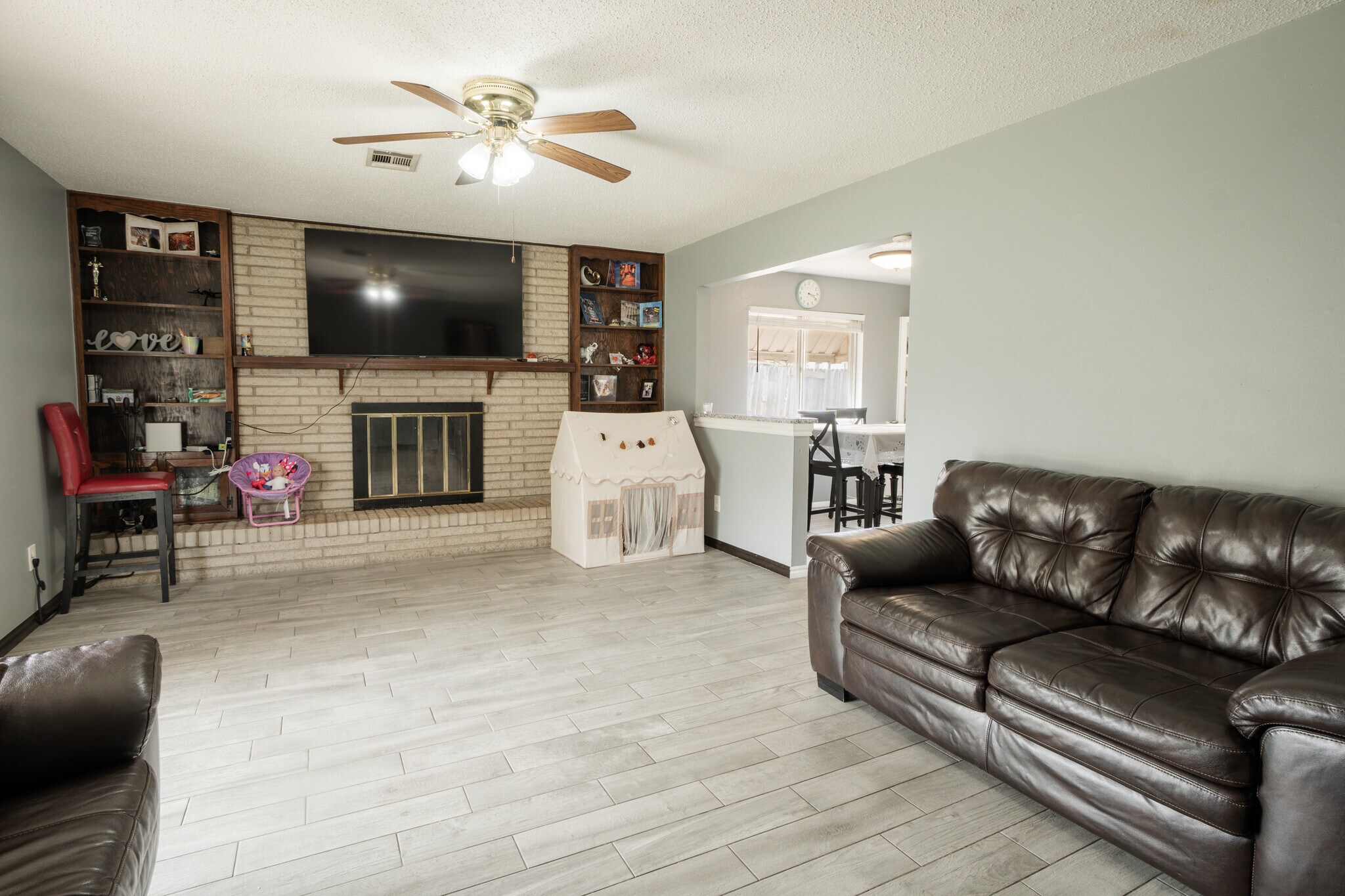 Building Photo - 2308 SW 76th St