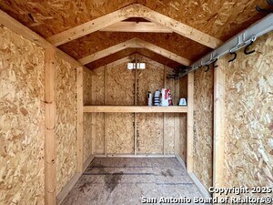 Building Photo - 8406 Loska Grn