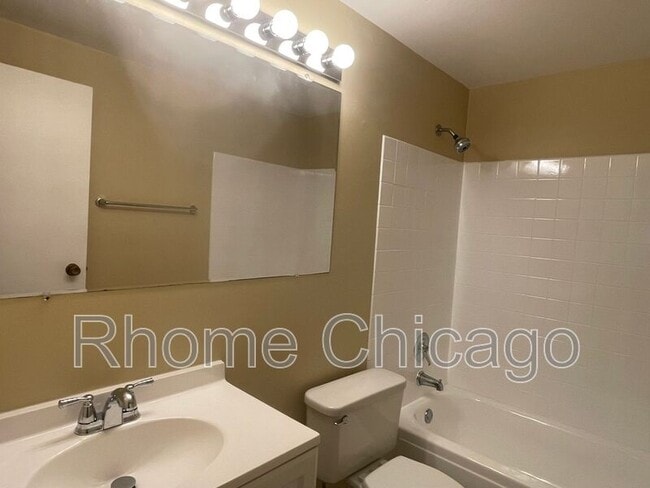 Building Photo - 236 Whidah Ct