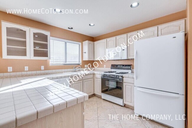 Building Photo - 7811 E Starbright Ct