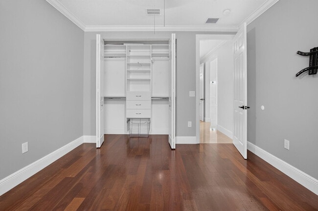 Building Photo - 9511 Savona Winds Dr