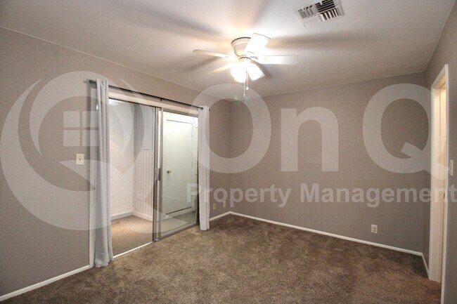 Building Photo - 9021 W Elm St