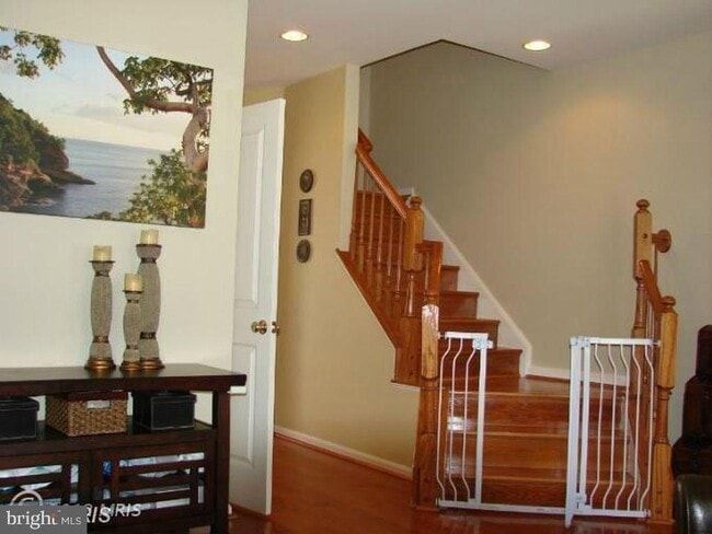 Building Photo - 43265 Sunderleigh Square
