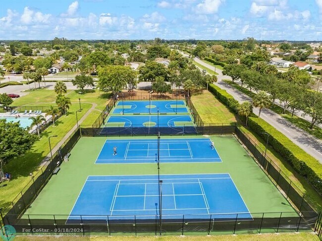 Building Photo - 9708 Alaska Cir