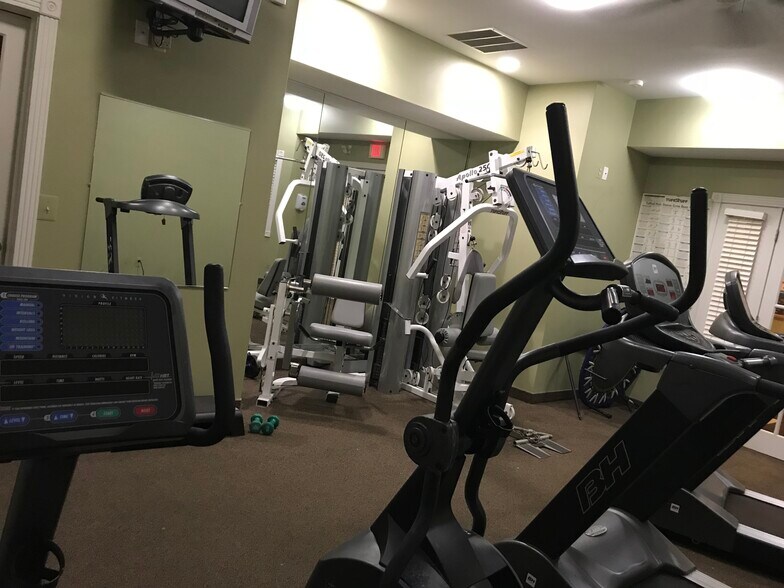 Gym - 1890 Axtell Dr