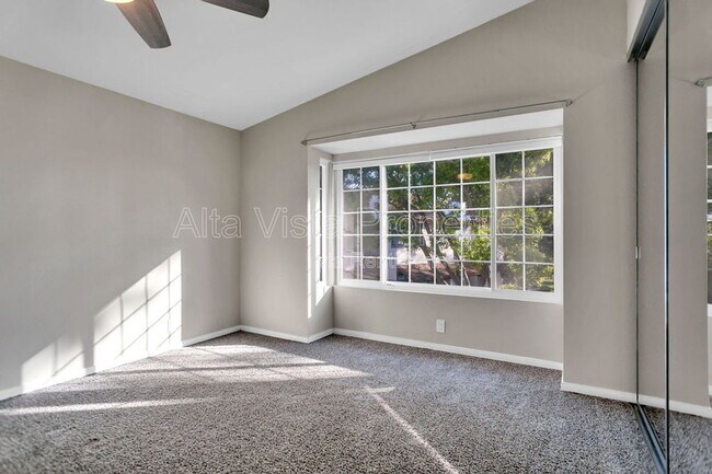 Building Photo - 7960 Mission Vista Dr