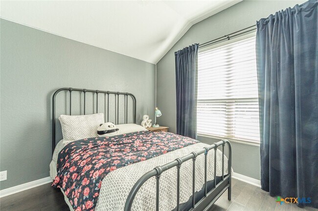 Building Photo - 2745 Ridge Forest Dr