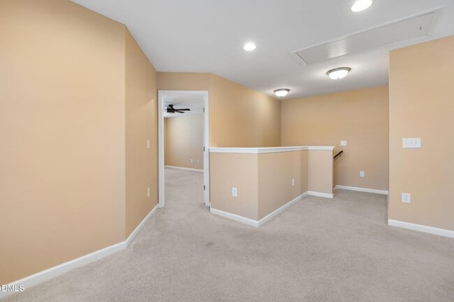 Building Photo - 7603 Weathered Oak Way