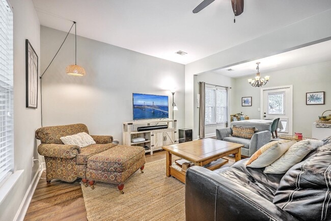 Building Photo - 1757 Sailfish Dr