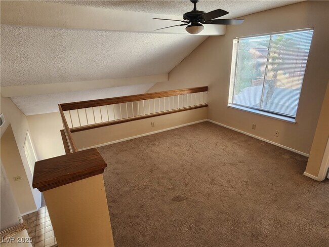 Building Photo - 25 Jensen Dr