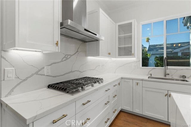 Building Photo - 5537 Vanalden Ave