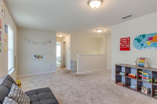 Building Photo - 2100 Dewitt Ln