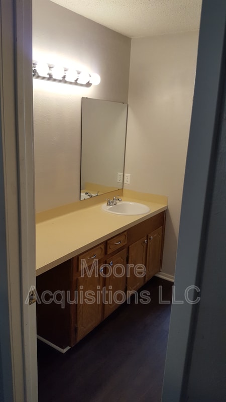 Building Photo - 3510 Garland Rd