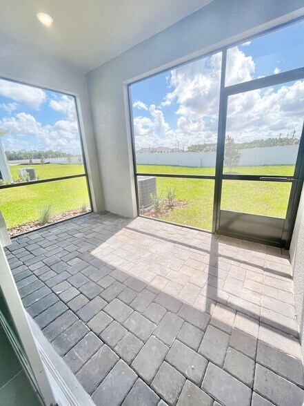 Building Photo - 4309 Curacao Pl