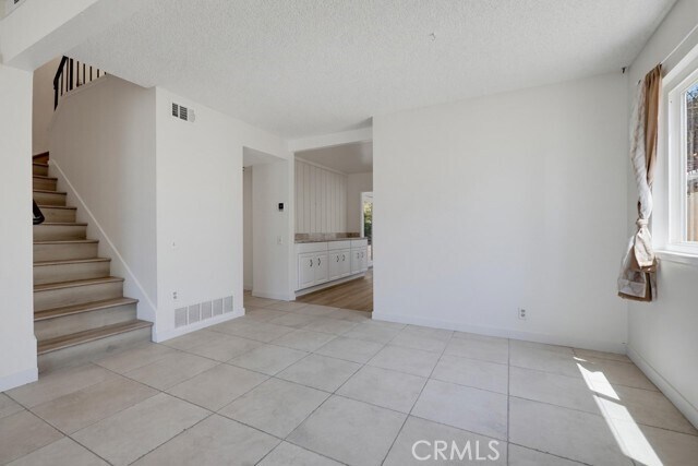 Building Photo - 22692 Via Santa Maria