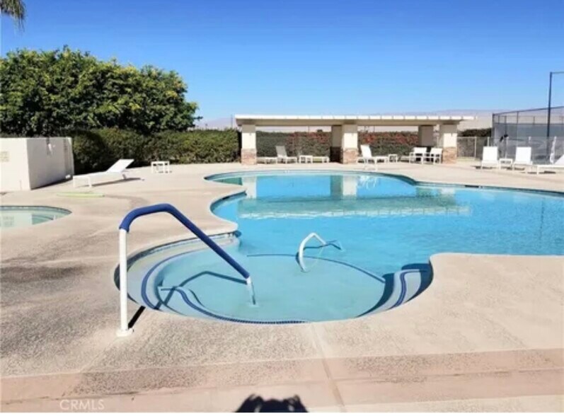 Building Photo - 1515 Spyglass Plz