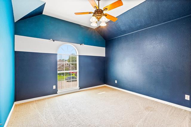 Building Photo - 4205 Lansbury Dr