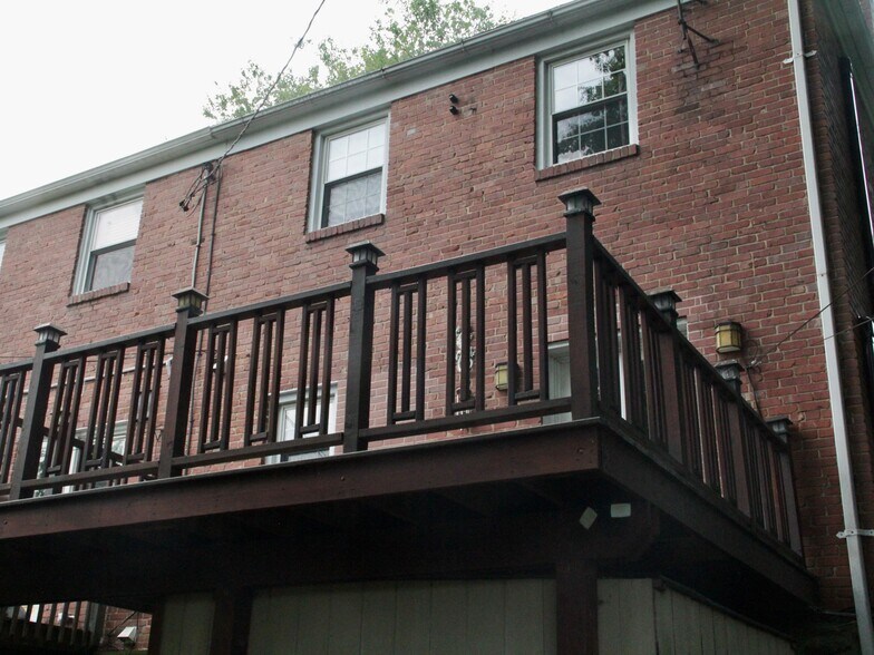 Building Photo - 6107 Maylane Dr