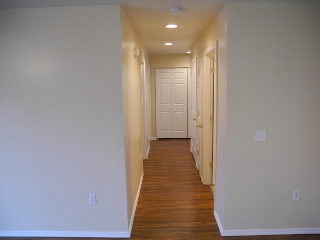 Building Photo - Condominium in Academy Commons