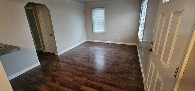 Building Photo - 1421 E 14 Mile Rd