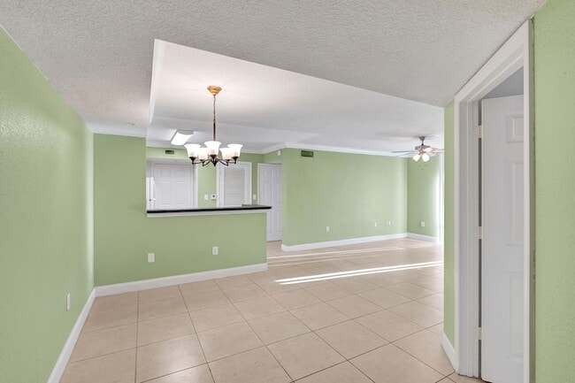 Building Photo - 15075 Michelangelo Blvd