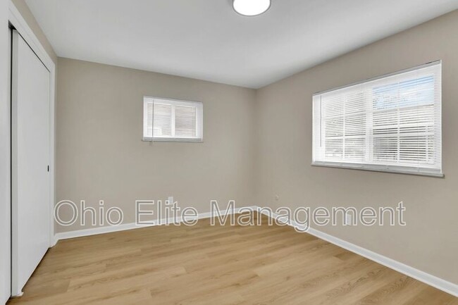 Building Photo - 1037 Binns Blvd