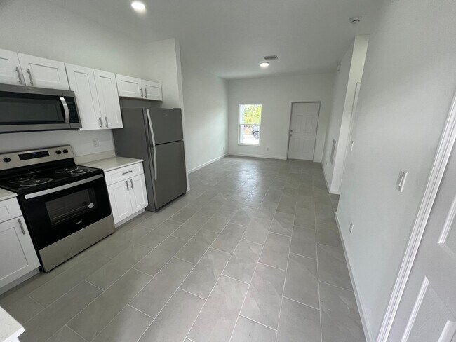 Building Photo - NEW CONSTRUCTION-  Modern 2 Bed / 2 Bath Home in South Lehigh Acres
