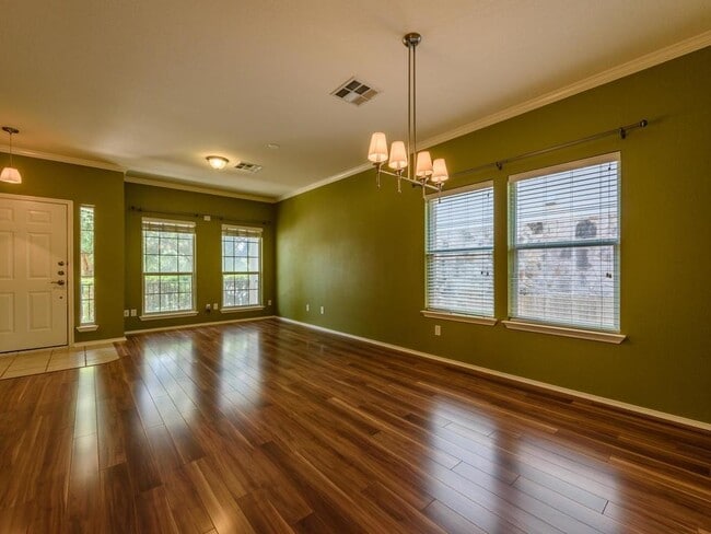 Building Photo - 14616 Springs Edge Dr