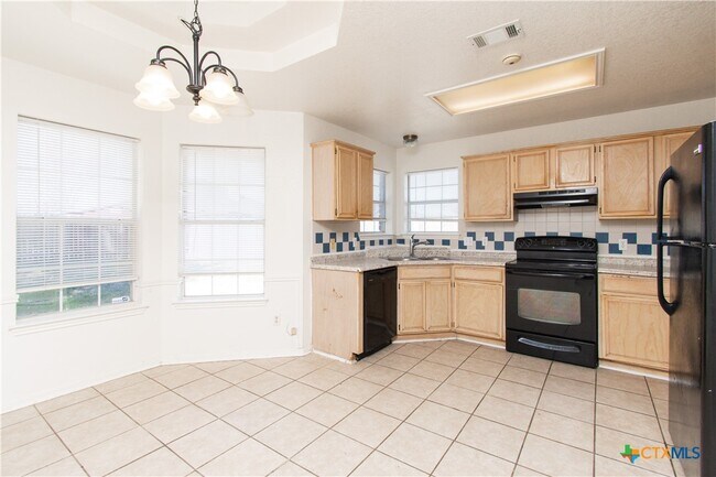 Building Photo - 5009 James Loop