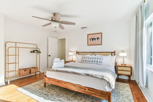 Building Photo - 1107 W Braddock St