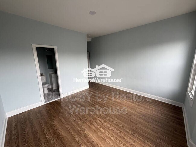 Building Photo - 2033 N Fulton Ave