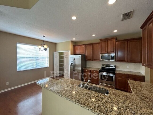 Building Photo - 314 Canyon Stone Cir