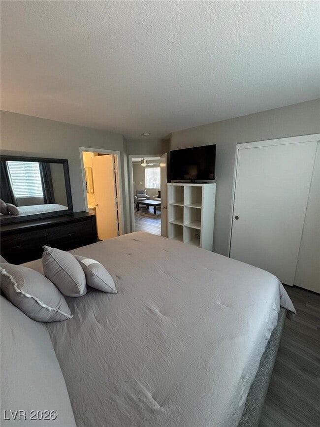 Building Photo - 2050 Towering Pines St