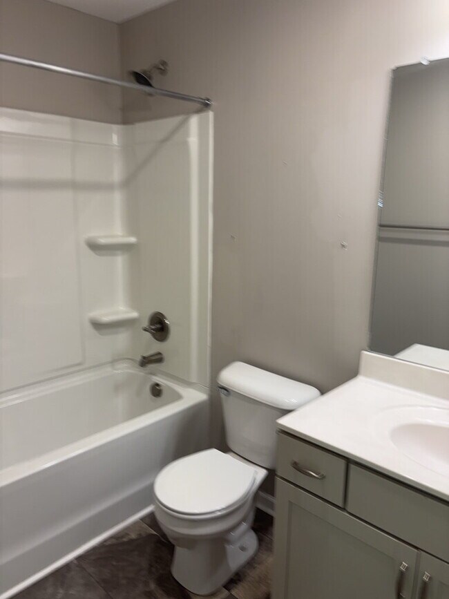 Building Photo - Gated Sango Townhome- Prime Location for Commutes