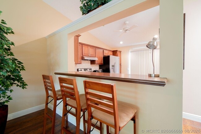 Building Photo - 13095 Belhaven Ct