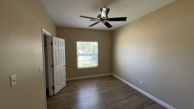 Building Photo - Beautiful Home for Rent in NW Shannon Ranch