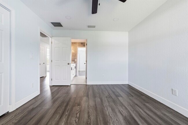 Building Photo - 2604 Torino Way