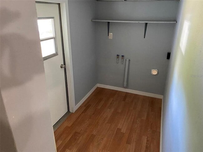 Building Photo - 5068 Santos Rd