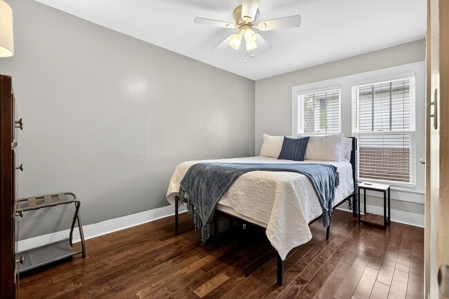 Building Photo - Fully Furnished Historic Home