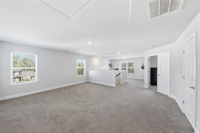 Building Photo - 1861 Abbey Rd