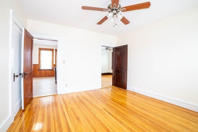 Building Photo - 82 Tower St