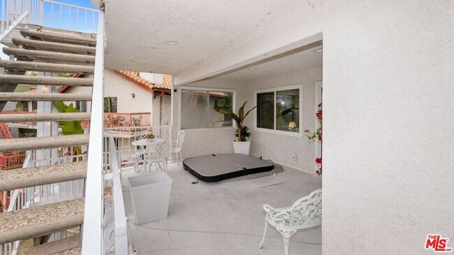 Building Photo - 5035 Escobedo Dr