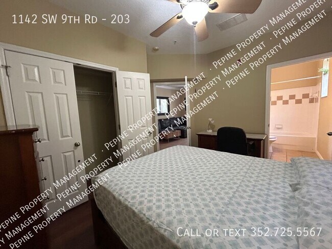 Building Photo - 1142 SW 9th Rd