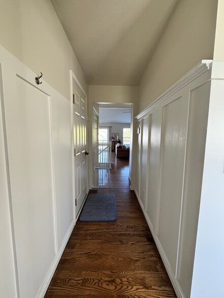 Building Photo - 18025 Lisbon Dr