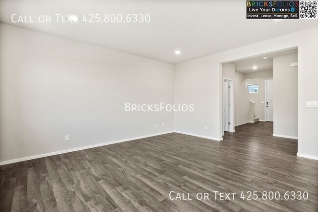 Building Photo - 1342 SW Pendleton Way