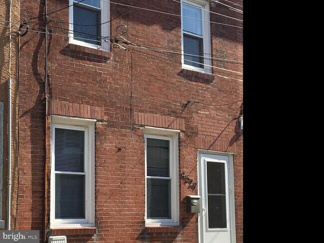 Building Photo - 4529 Smick St