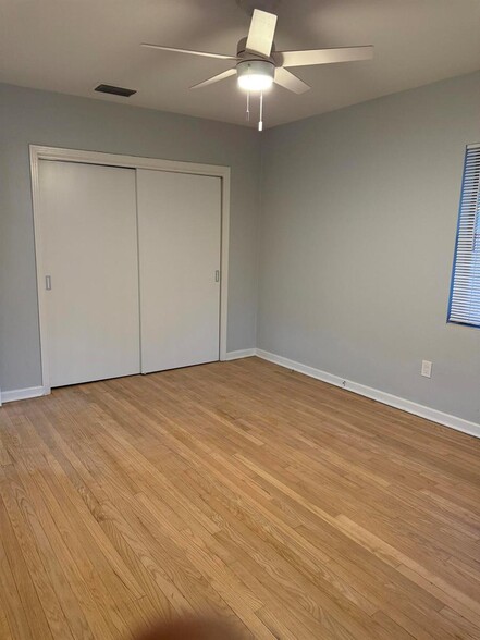 Building Photo - 926 N B St